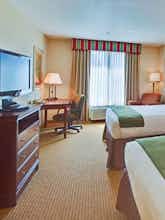 Hotel Holiday Inn Express Hotel & Suites Porterville photo 3