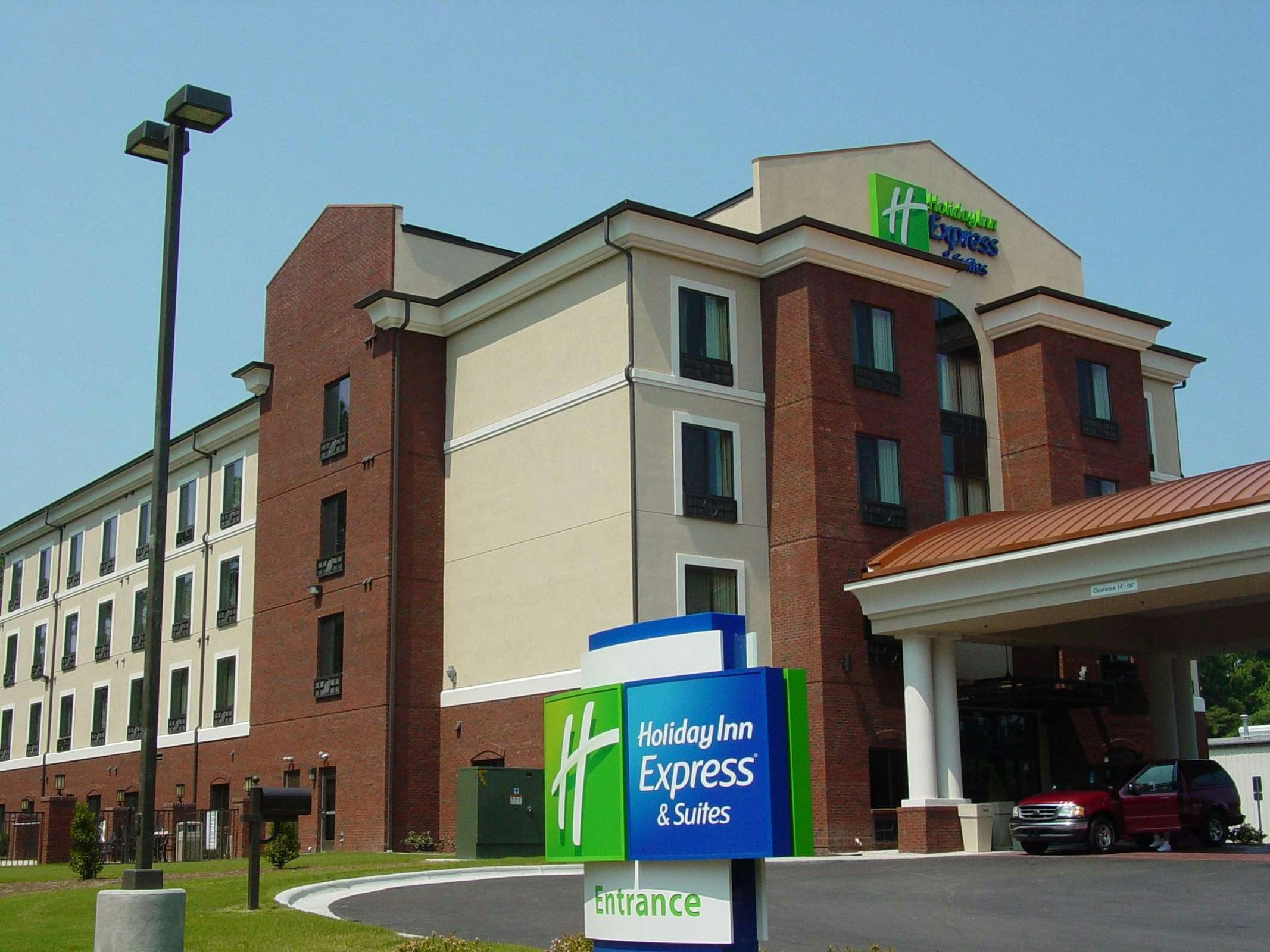 Holiday Inn Express Hotel & Suites Rockingham