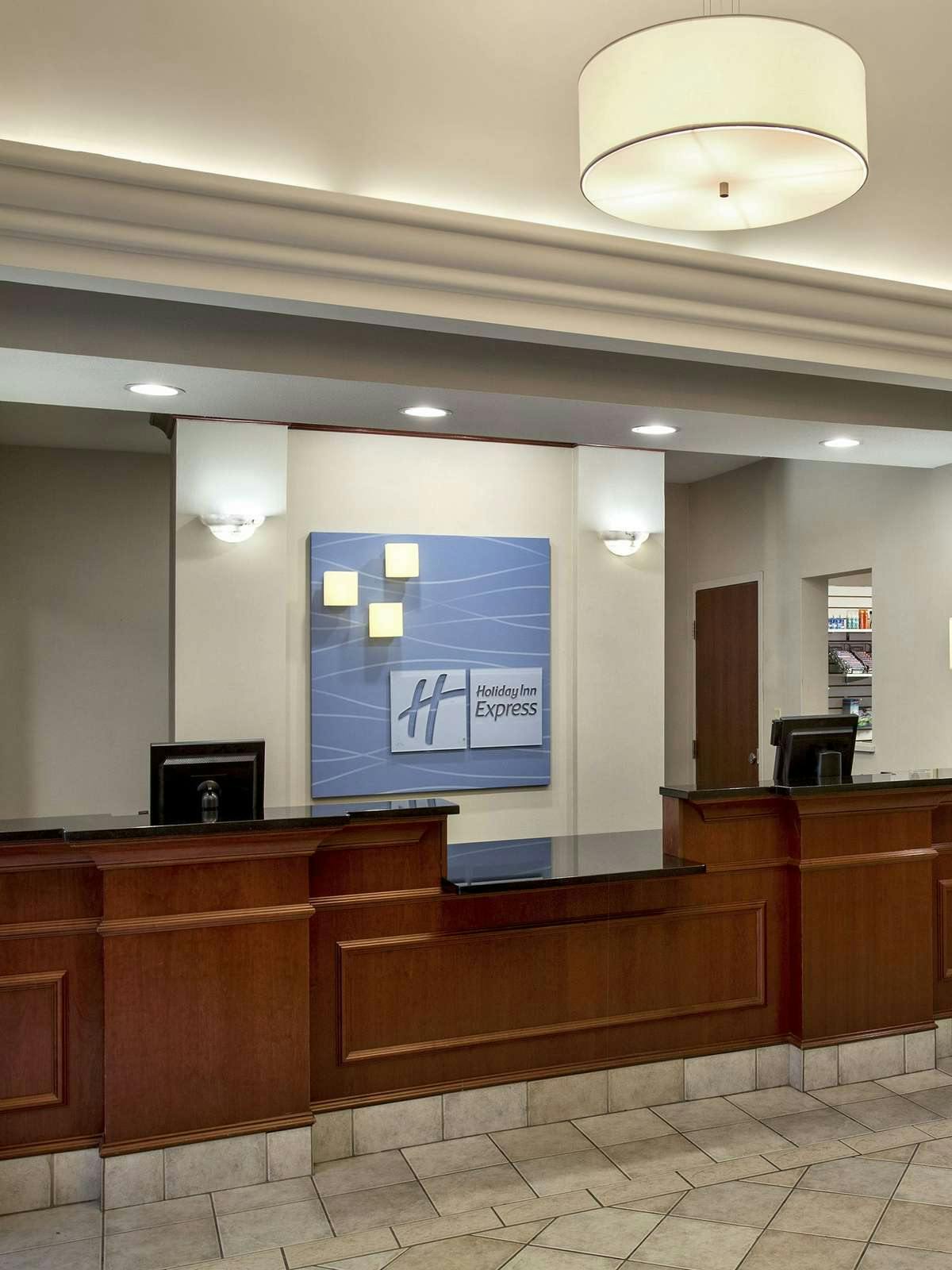 Hotel Holiday Inn Express Hotel & Suites East Greenbush photo 4