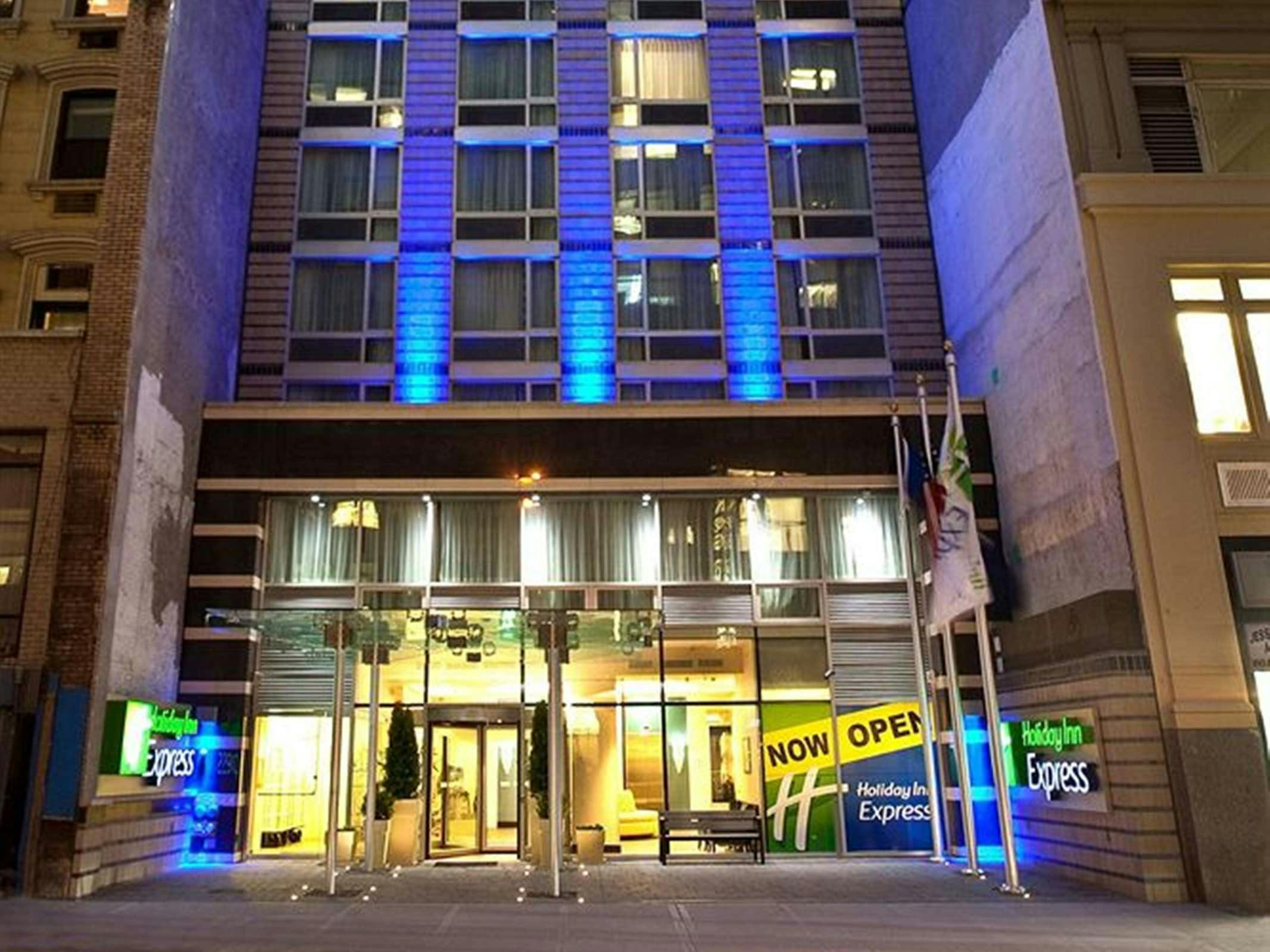 Holiday Inn Express Manhattan Times Square South