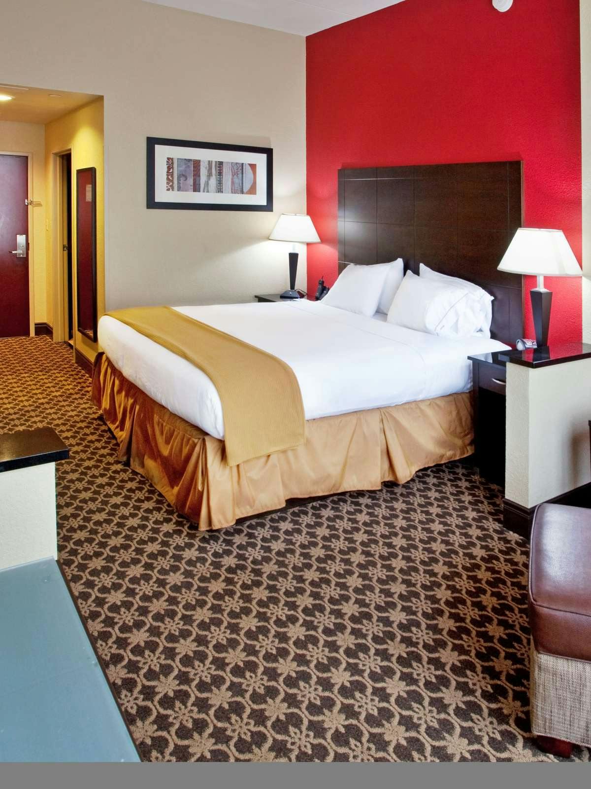 Hotel Holiday Inn Express Hotel & Suites Columbia Downtown photo 1