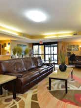 Hotel Holiday Inn Express Hotel & Suites Petersburg photo 4