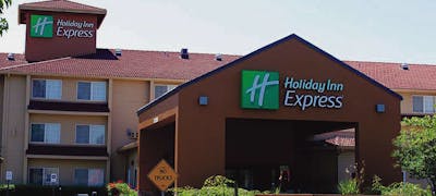 Holiday Inn Express Troutdale