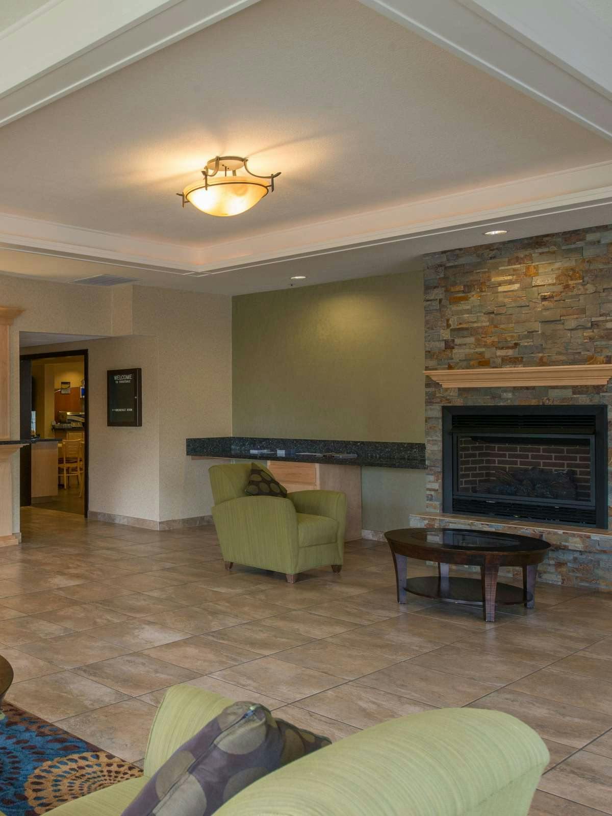 Hotel Holiday Inn Express Troutdale photo 3