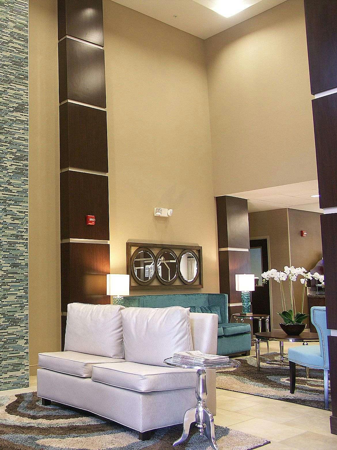 Hotel Holiday Inn Express Hotel & Suites Cleveland Northwest photo 2
