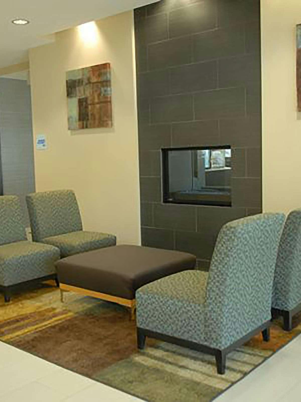 Hotel Holiday Inn Express Boise-University Area photo 3