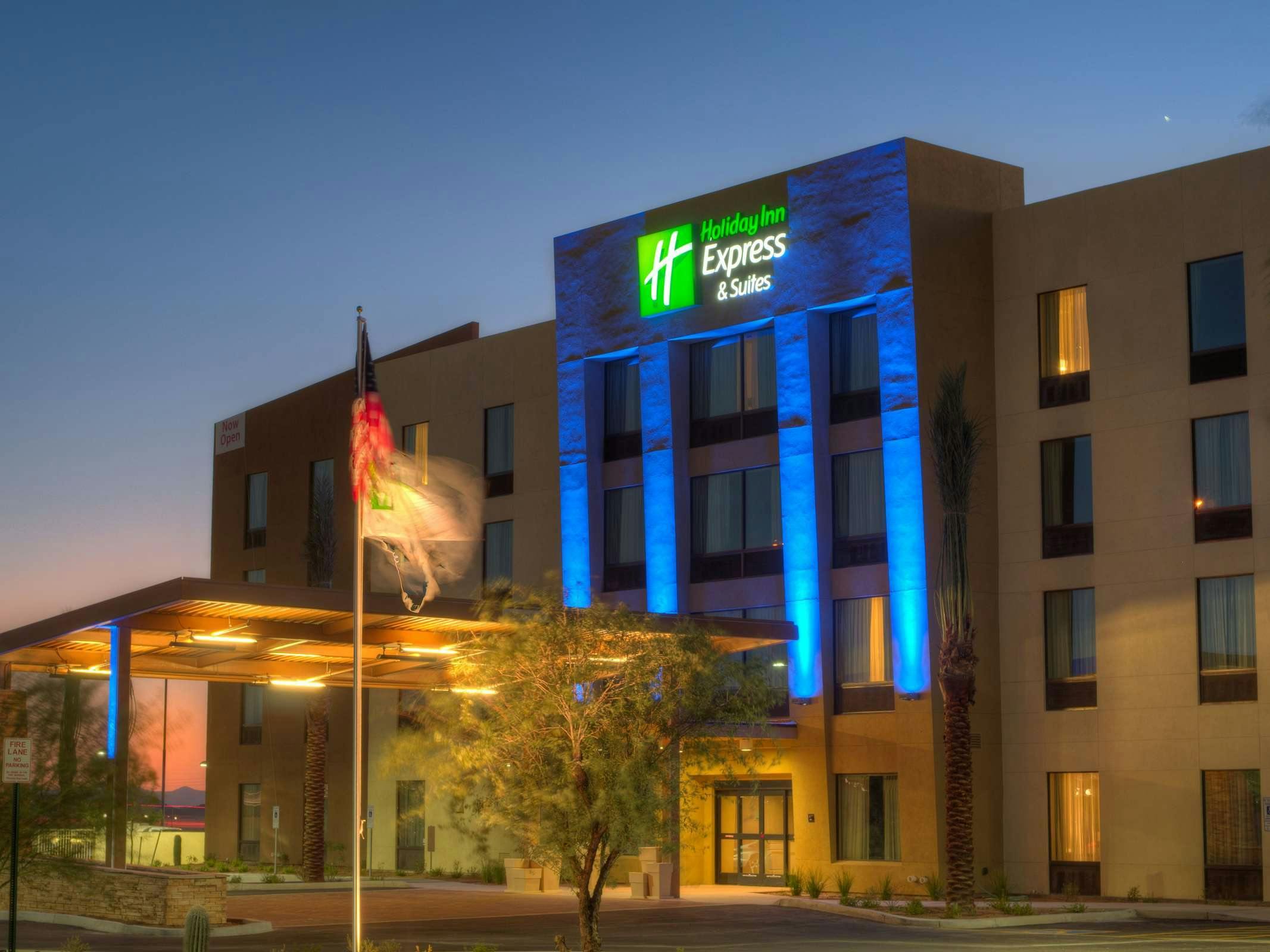 Holiday Inn Express Hotel & Suites Phoenix North