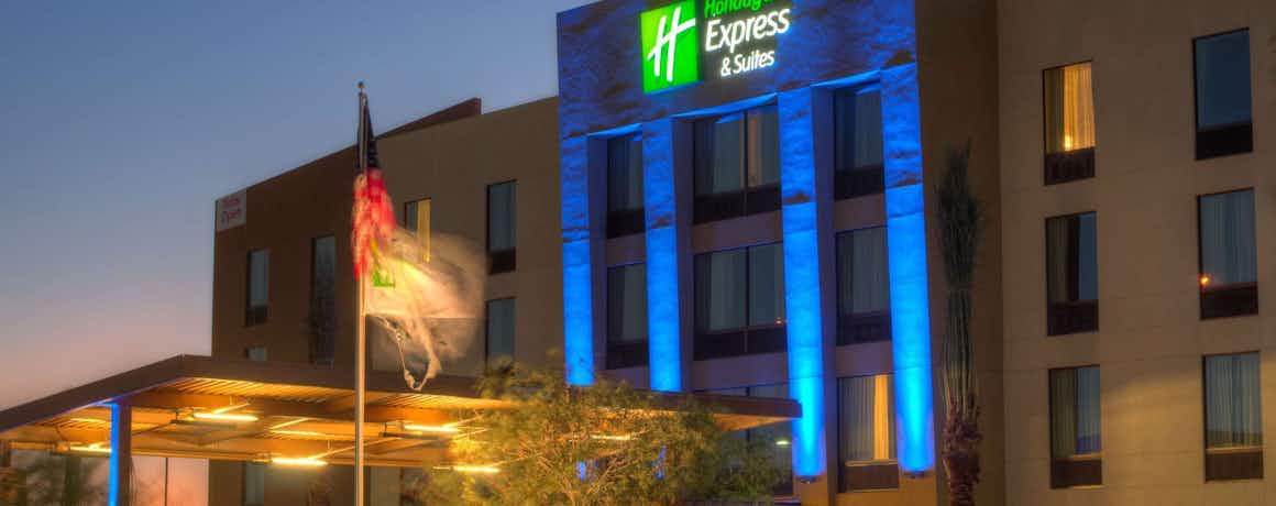 Holiday Inn Express Hotel & Suites Phoenix North