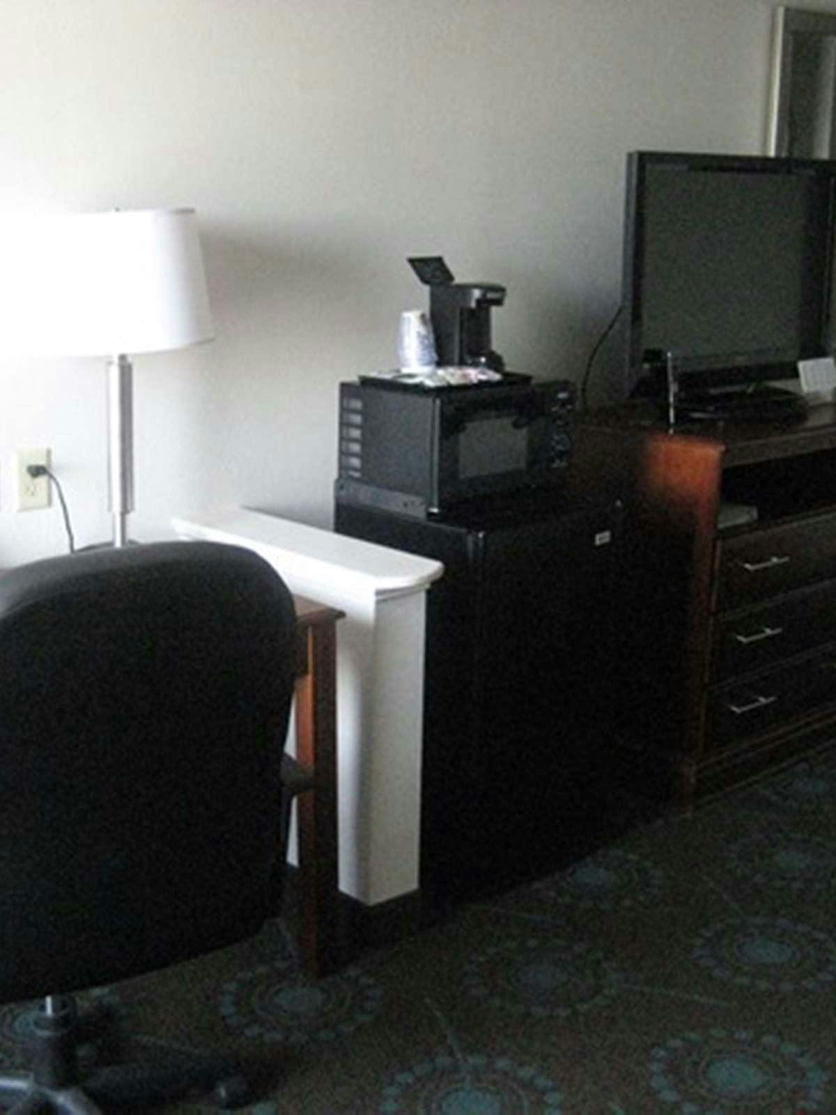 Hotel Holiday Inn Express Hotel & Suites Morehead City photo 3