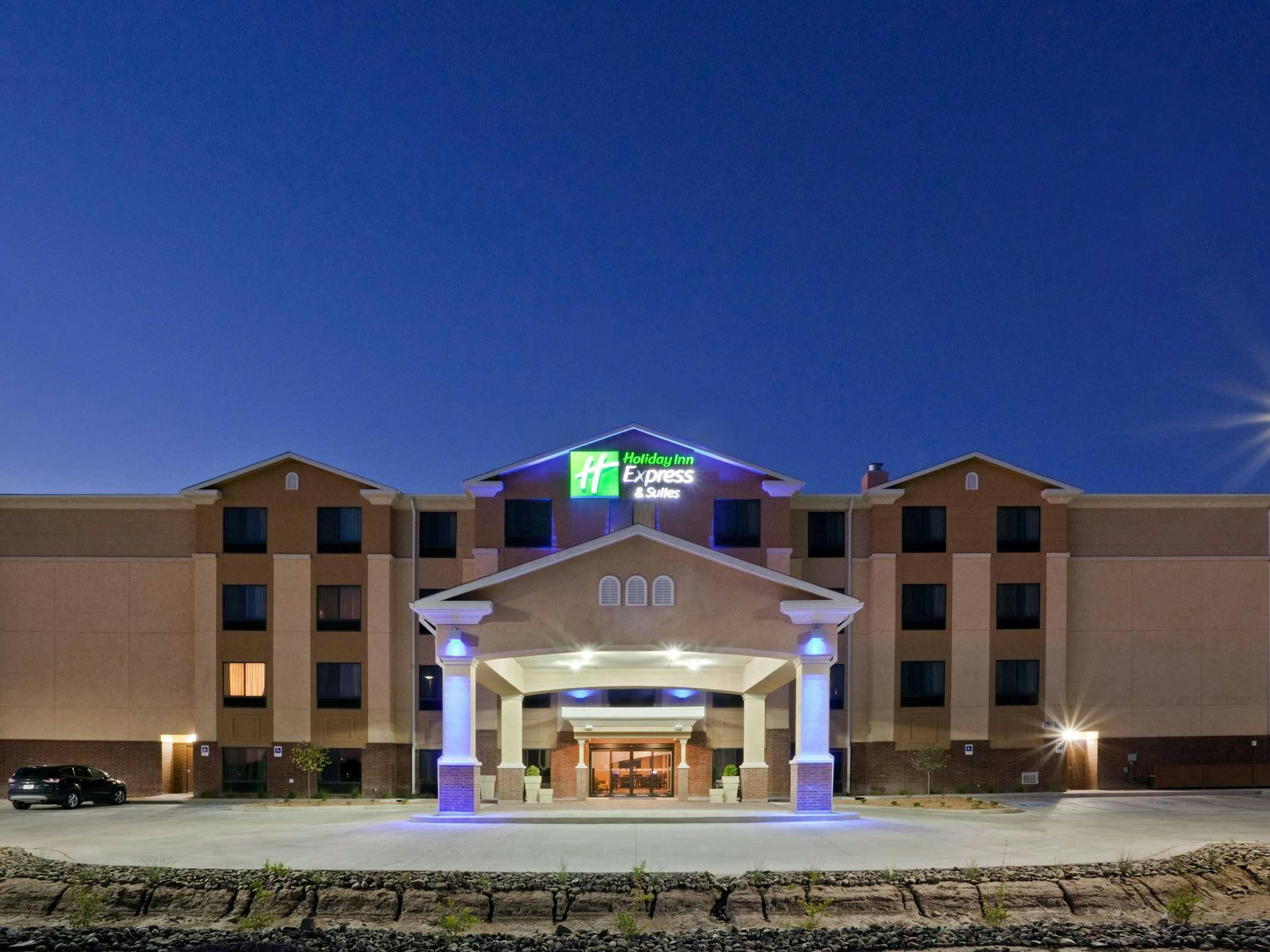 Holiday Inn Express Hotel & Suites Deming