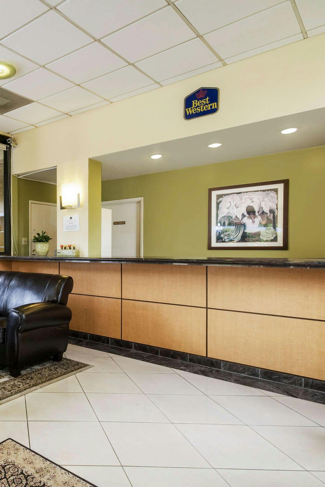 Hotel Best Western Plus Glendale photo 3