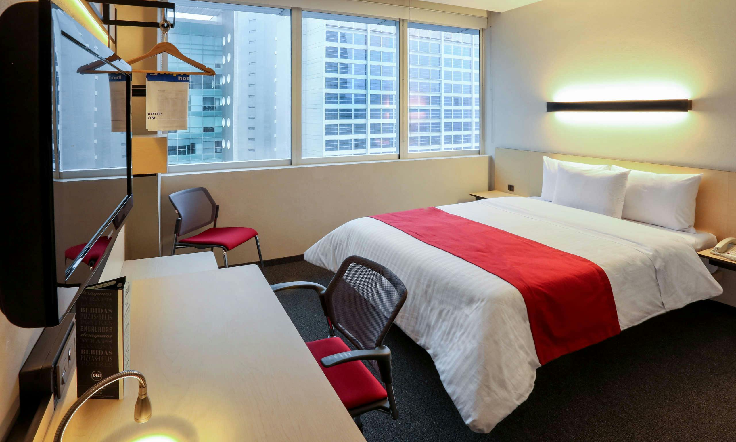 City Express Plus Santa Fe