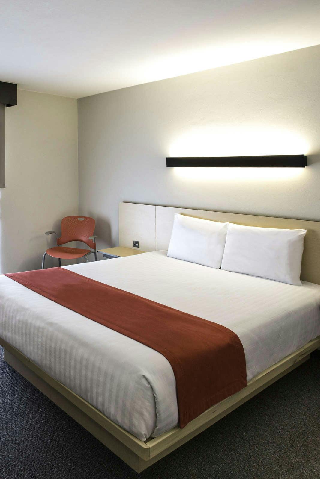 Hotel City Express Tijuana Insurgentes photo 2