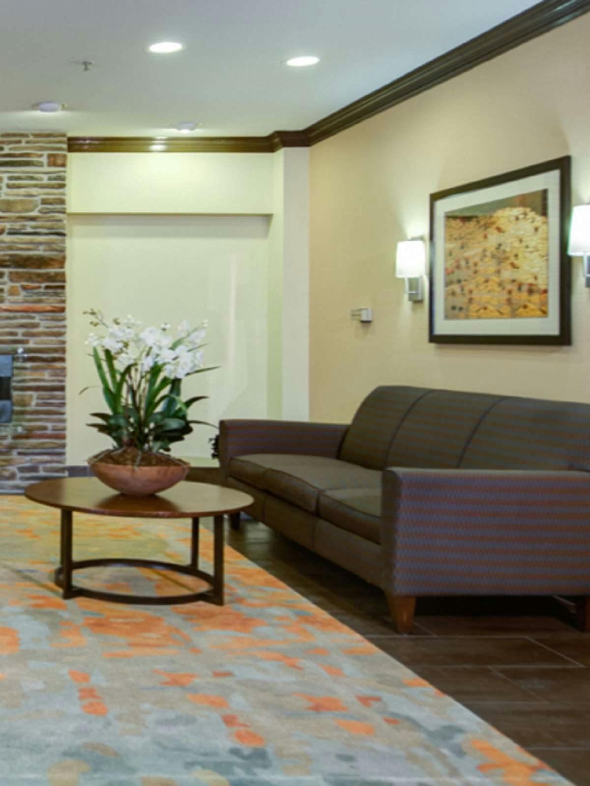 Hotel Holiday Inn Express Hotel & Suites Chicago Deerfield Lincolnshire photo 4