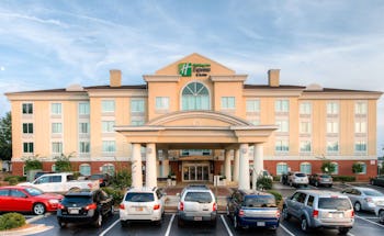 Holiday Inn Express Hotel & Suites I 26 @Harbison Blvd