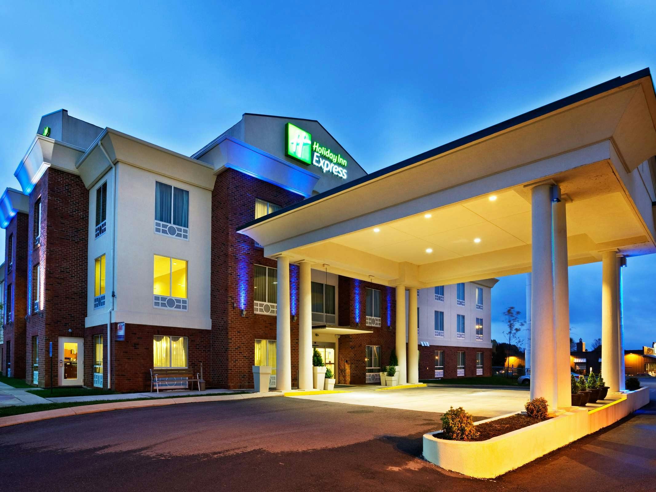 Holiday Inn Express White House