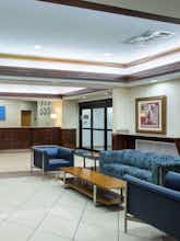 Hotel Holiday Inn Express Hauppauge photo 3