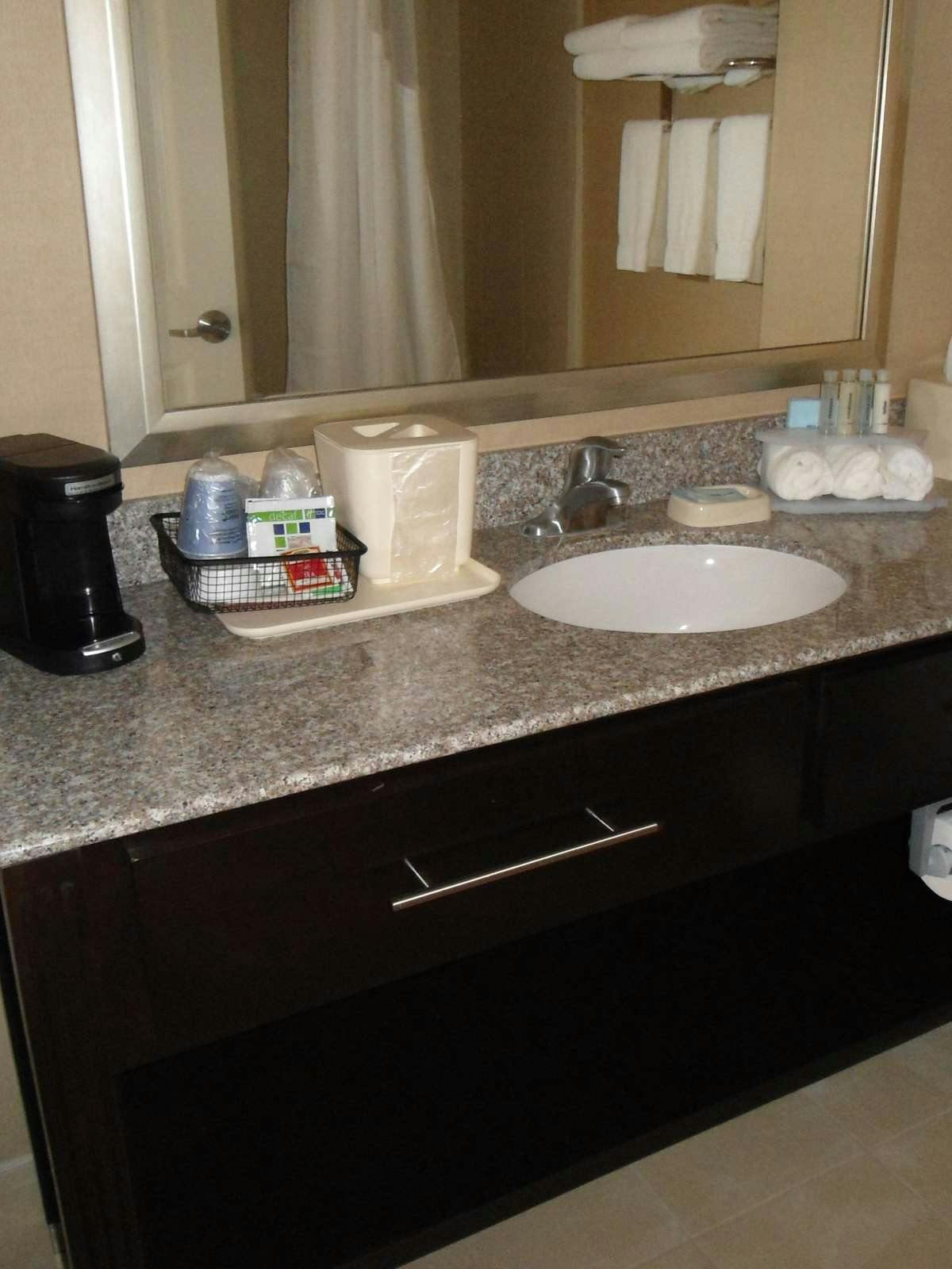 Hotel Holiday Inn Express Hotel & Suites Alpine Southeast photo 2