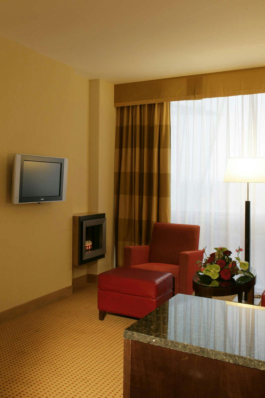 Hotel Pillo Hotel Ashbourne photo 2