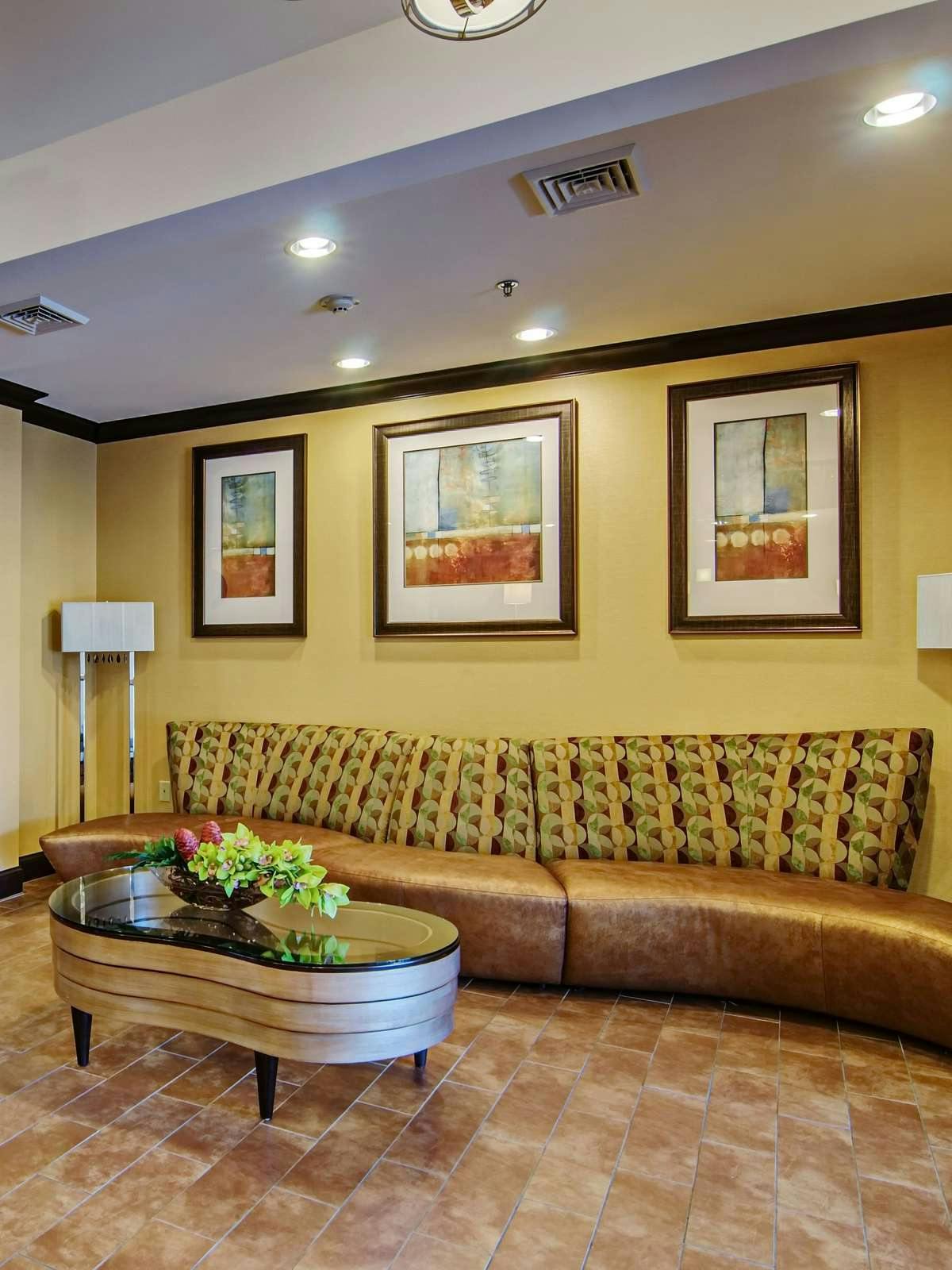 Hotel Holiday Inn Express Hotel & Suites Wytheville photo 4