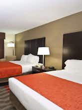 Hotel Holiday Inn Express Hotel & Suites Tupelo photo 1
