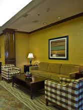 Hotel Holiday Inn Express Hotel & Suites Tupelo photo 3