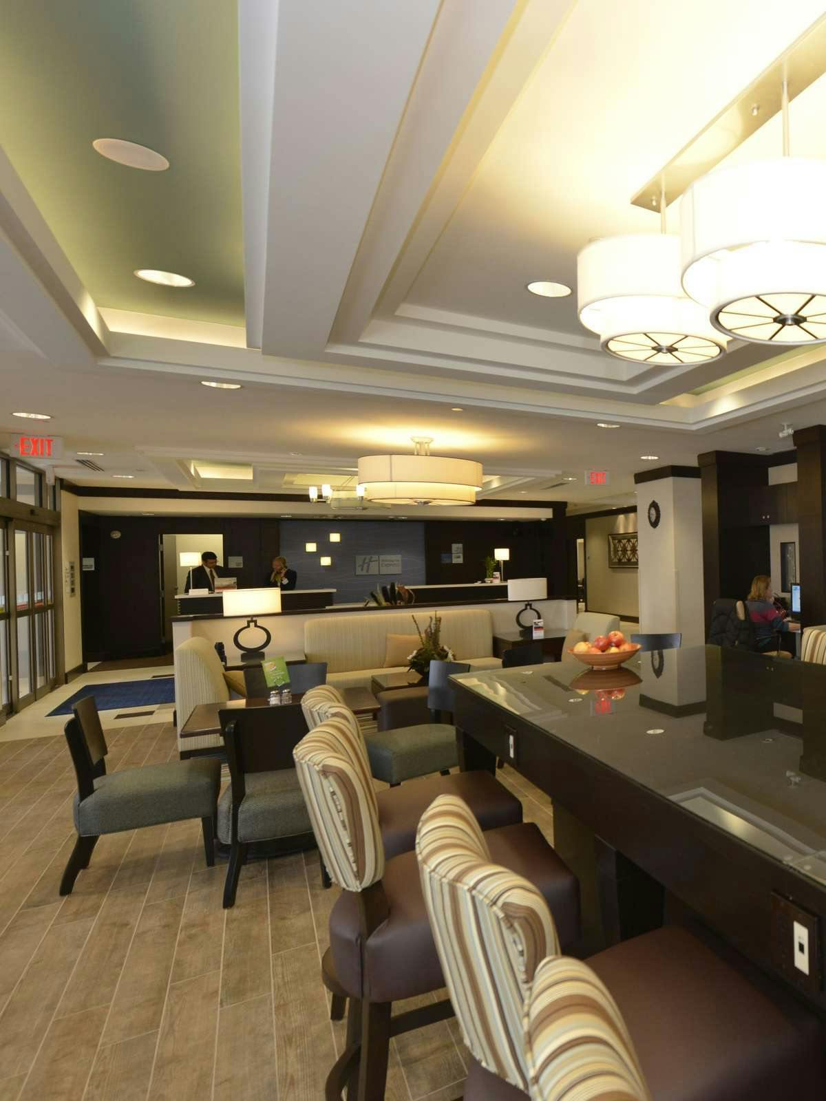 Hotel Holiday Inn Express Hotel & Suites Waterloo St. Jacobs Area photo 5