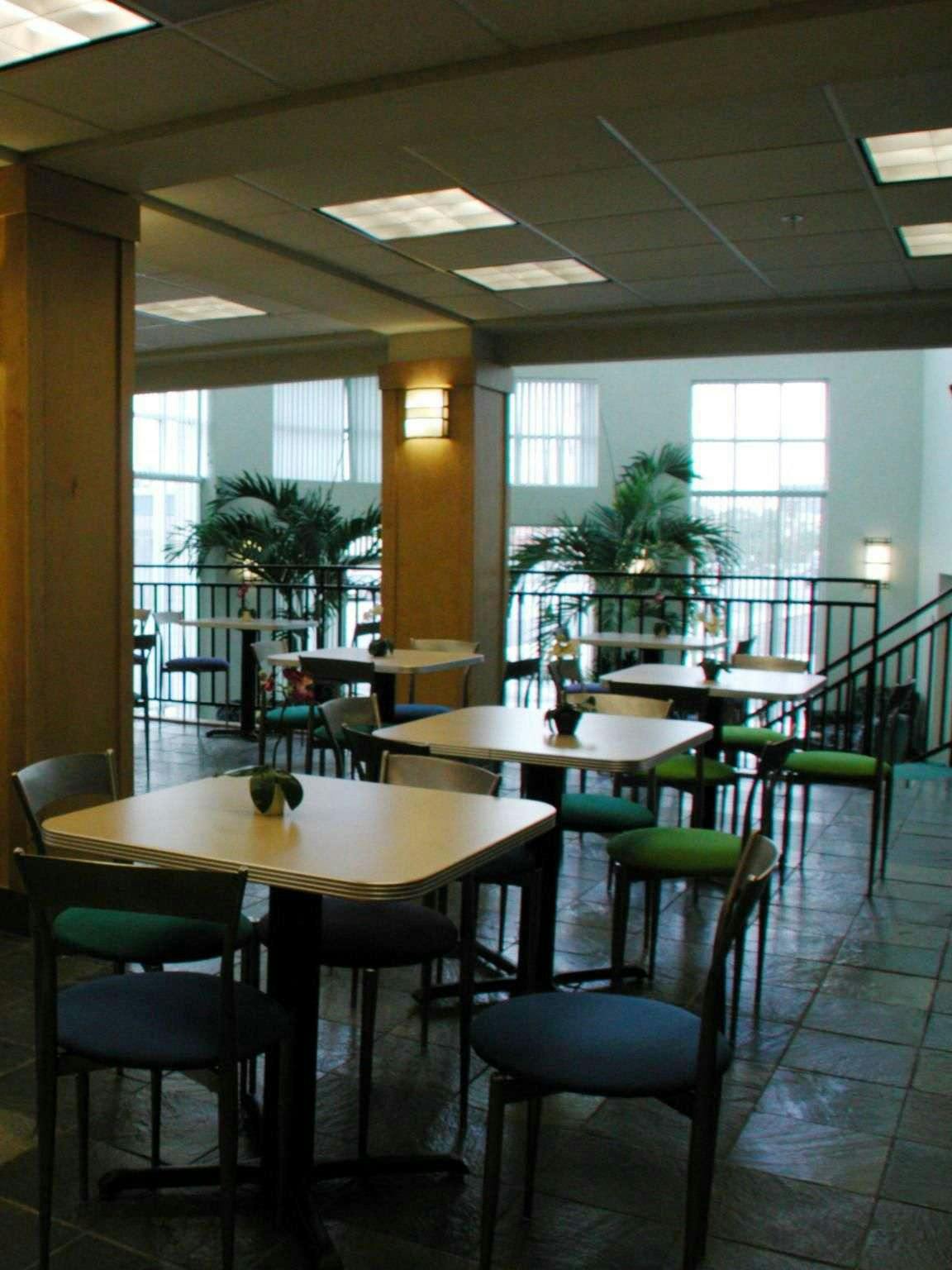 Hotel Holiday Inn Express Hotel & Suites San Antonio Rivercenter photo 5