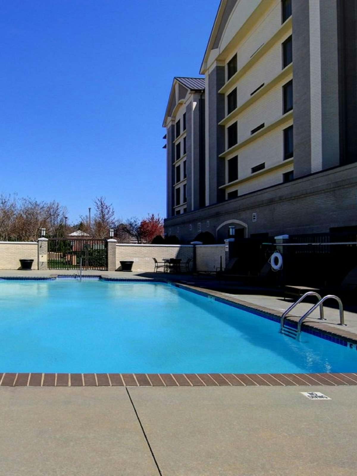 Hotel Holiday Inn Express Hotel & Suites Alpharetta photo 3