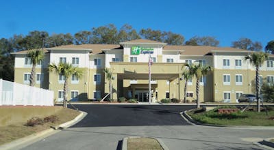 Holiday Inn Express Hotel & Suites Bonifay