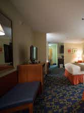 Hotel Holiday Inn Express Hotel & Suites Raleigh North Wake Forest photo 2
