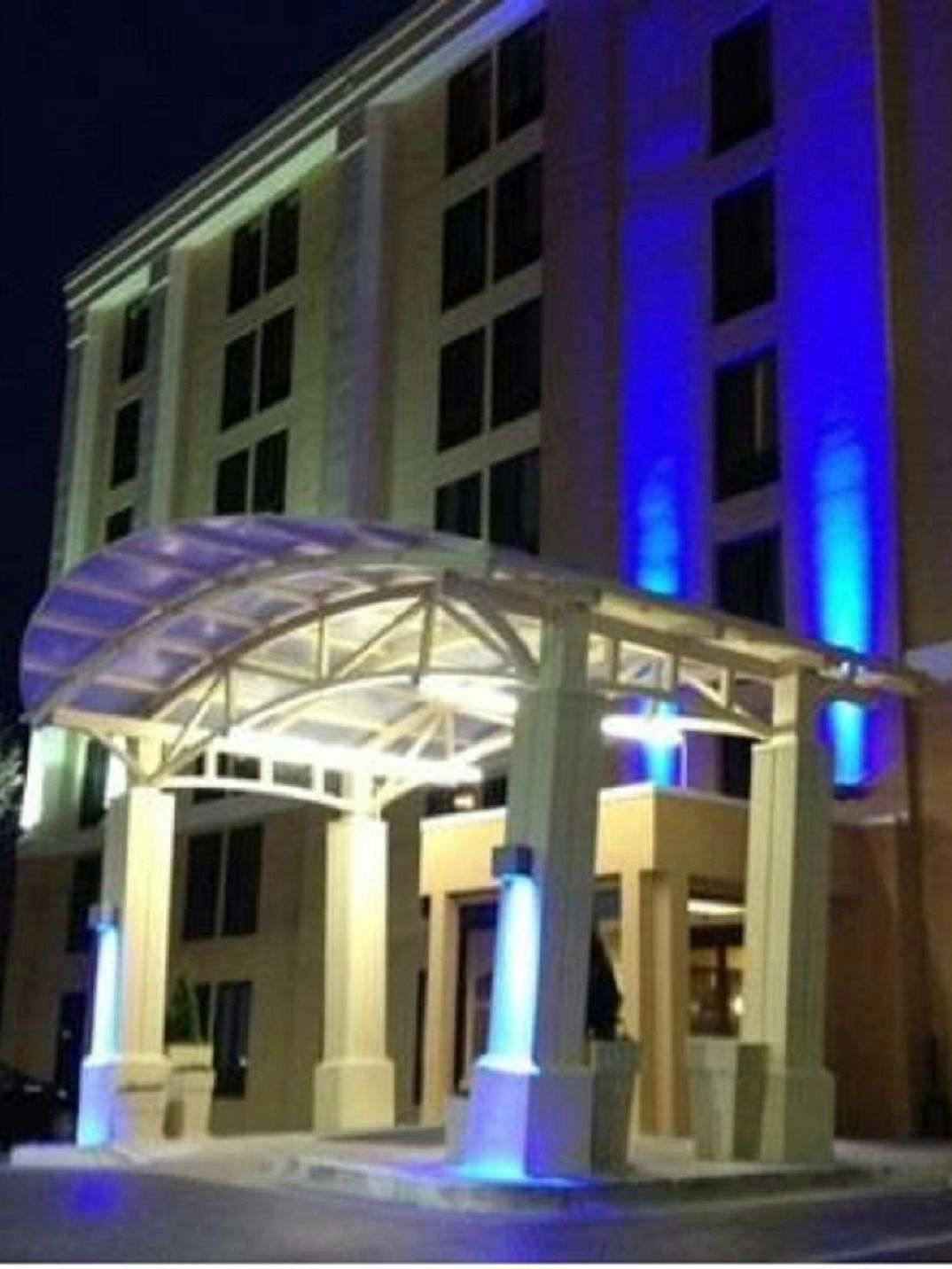 Hotel Holiday Inn Express Hunt Valley photo 5