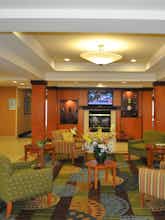 Hotel Holiday Inn Express Williamston photo 3