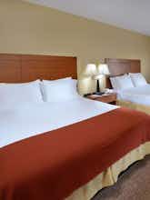 Hotel Holiday Inn Express Raleigh Durham Airport photo 1