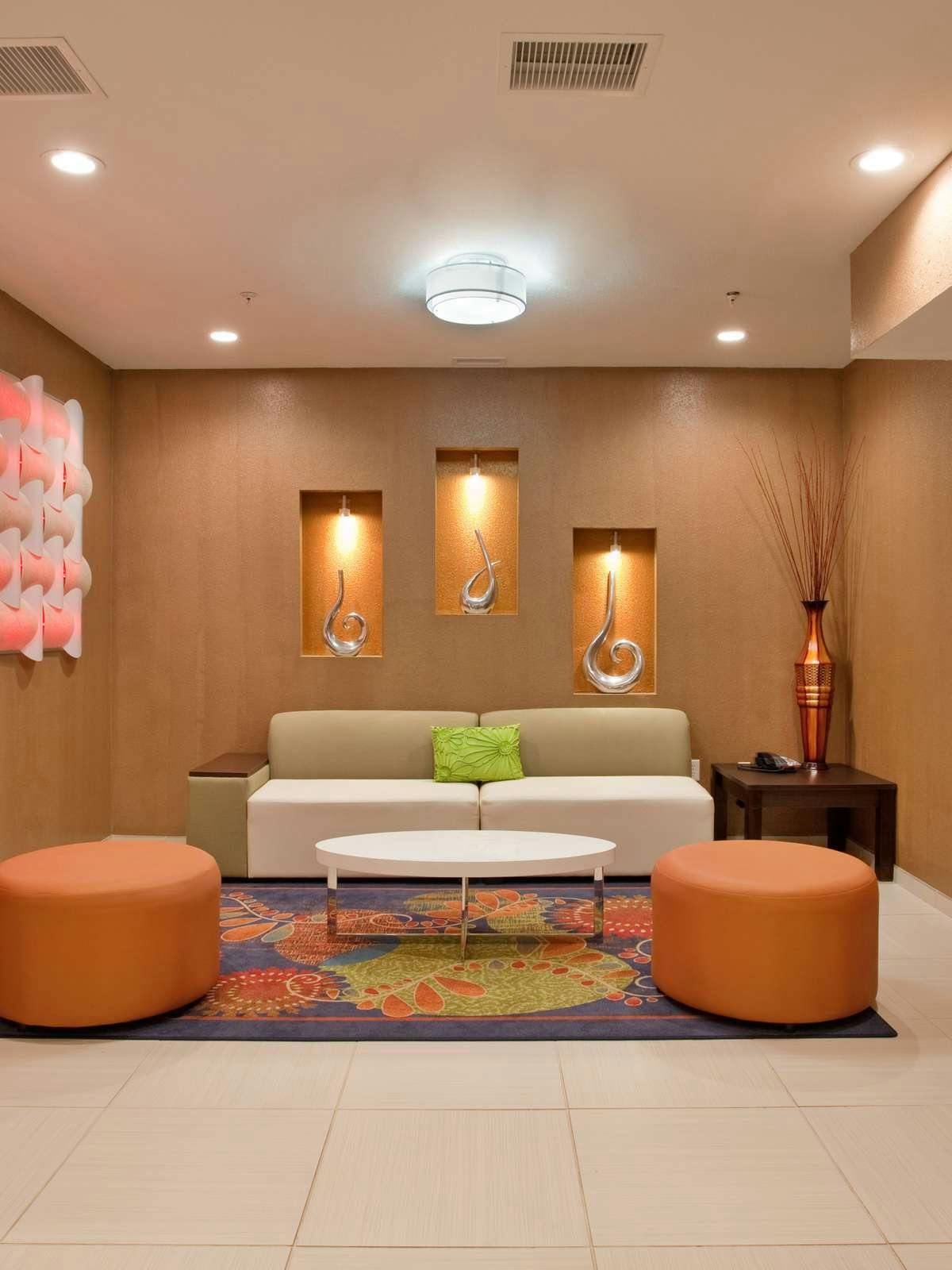 Hotel Holiday Inn Express Hotel & Suites St Louis Airport photo 4