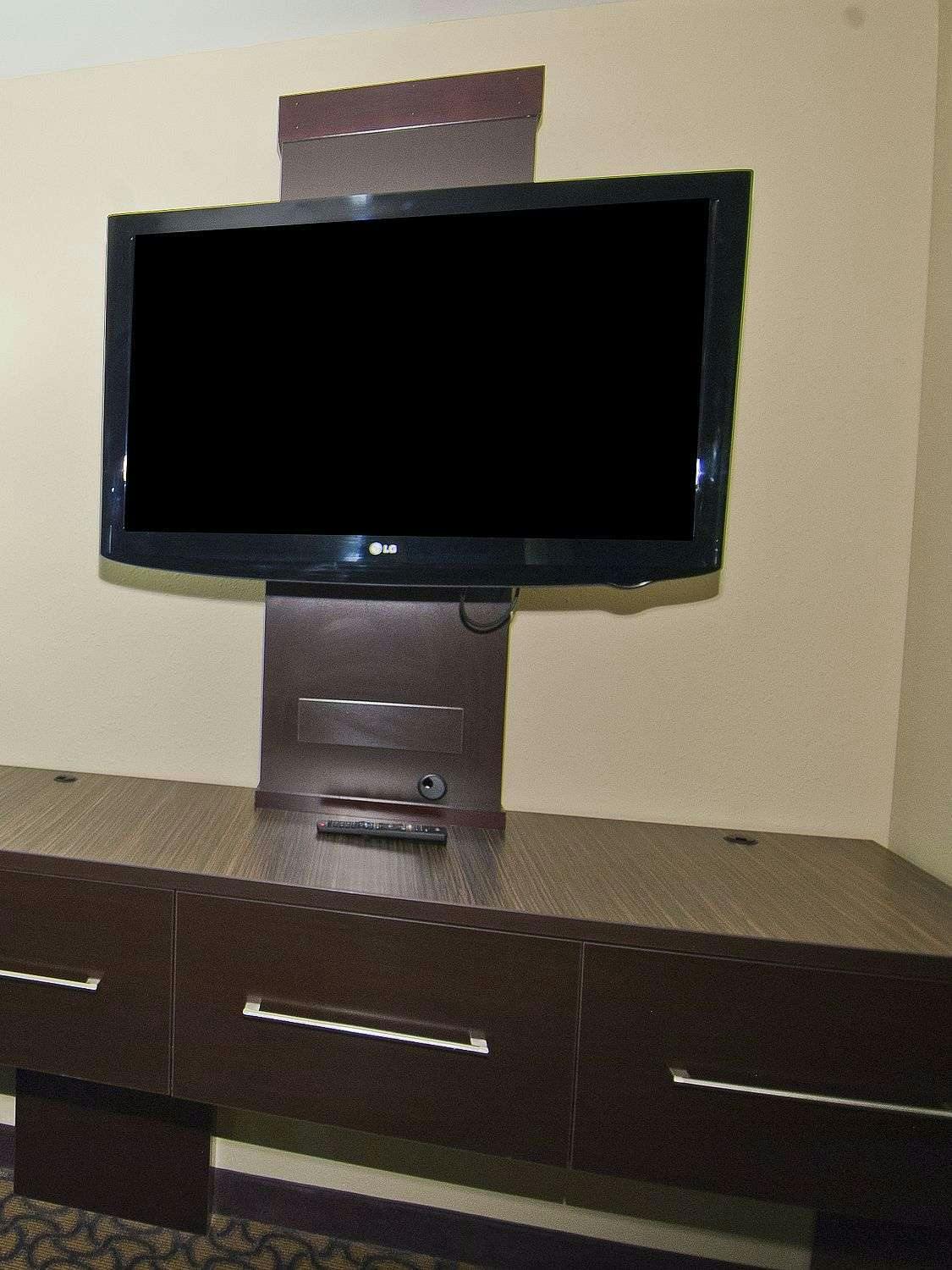 Hotel Holiday Inn Express Hotel & Suites Jackson/Pearl Intl Airport photo 3