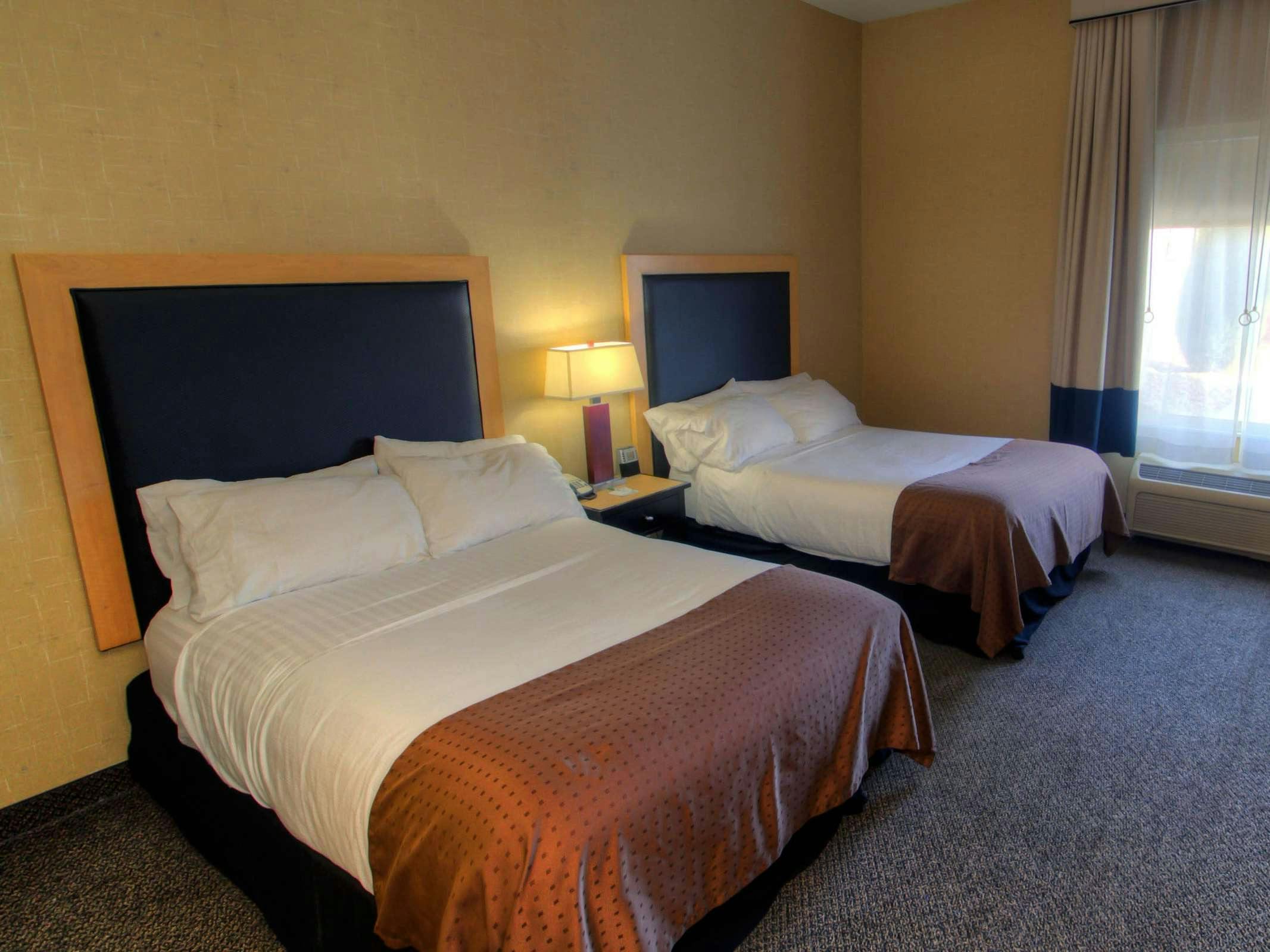 Holiday Inn Boise Airport