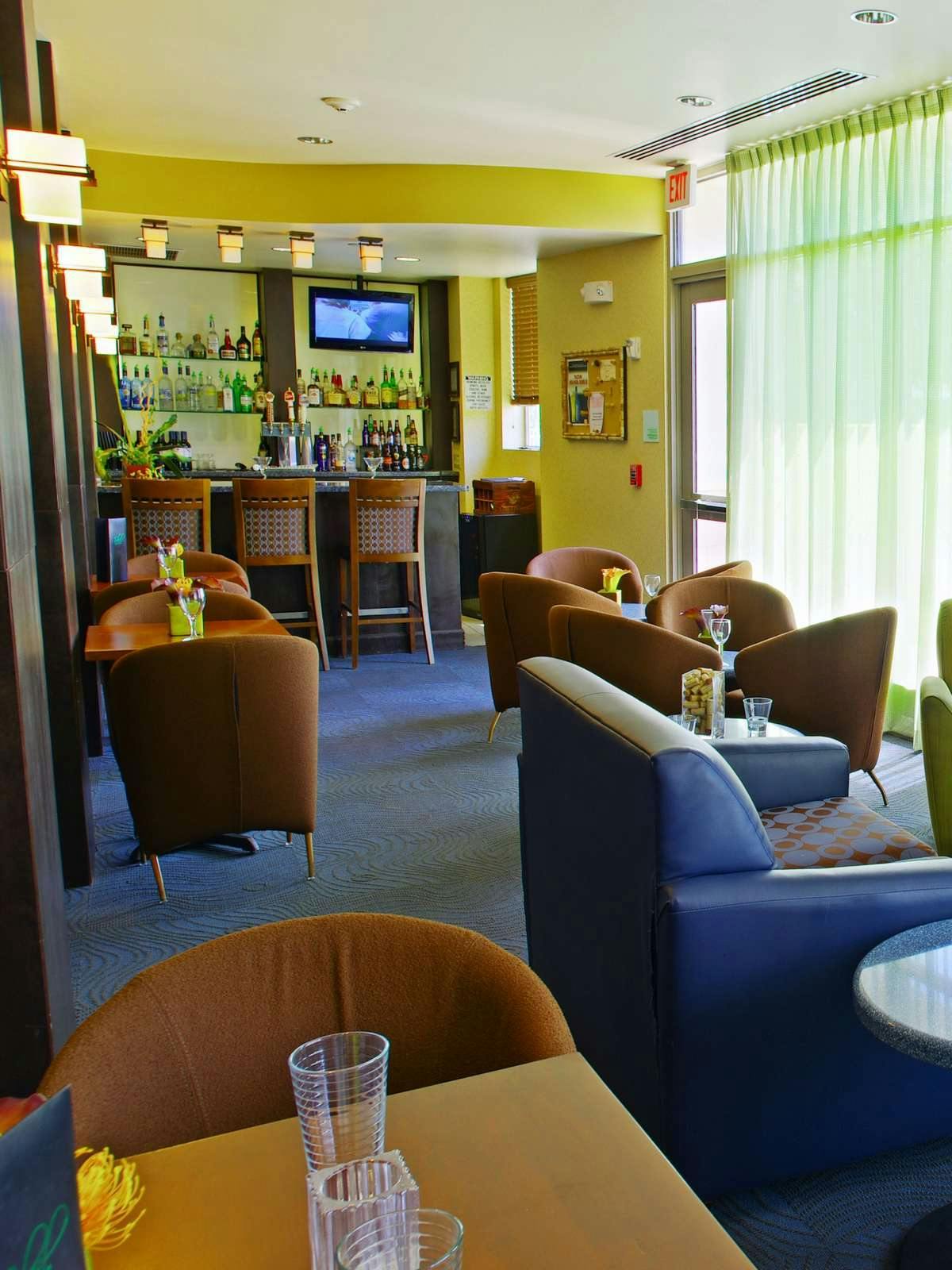 Hotel Holiday Inn Hotel & Suites PHX photo 1