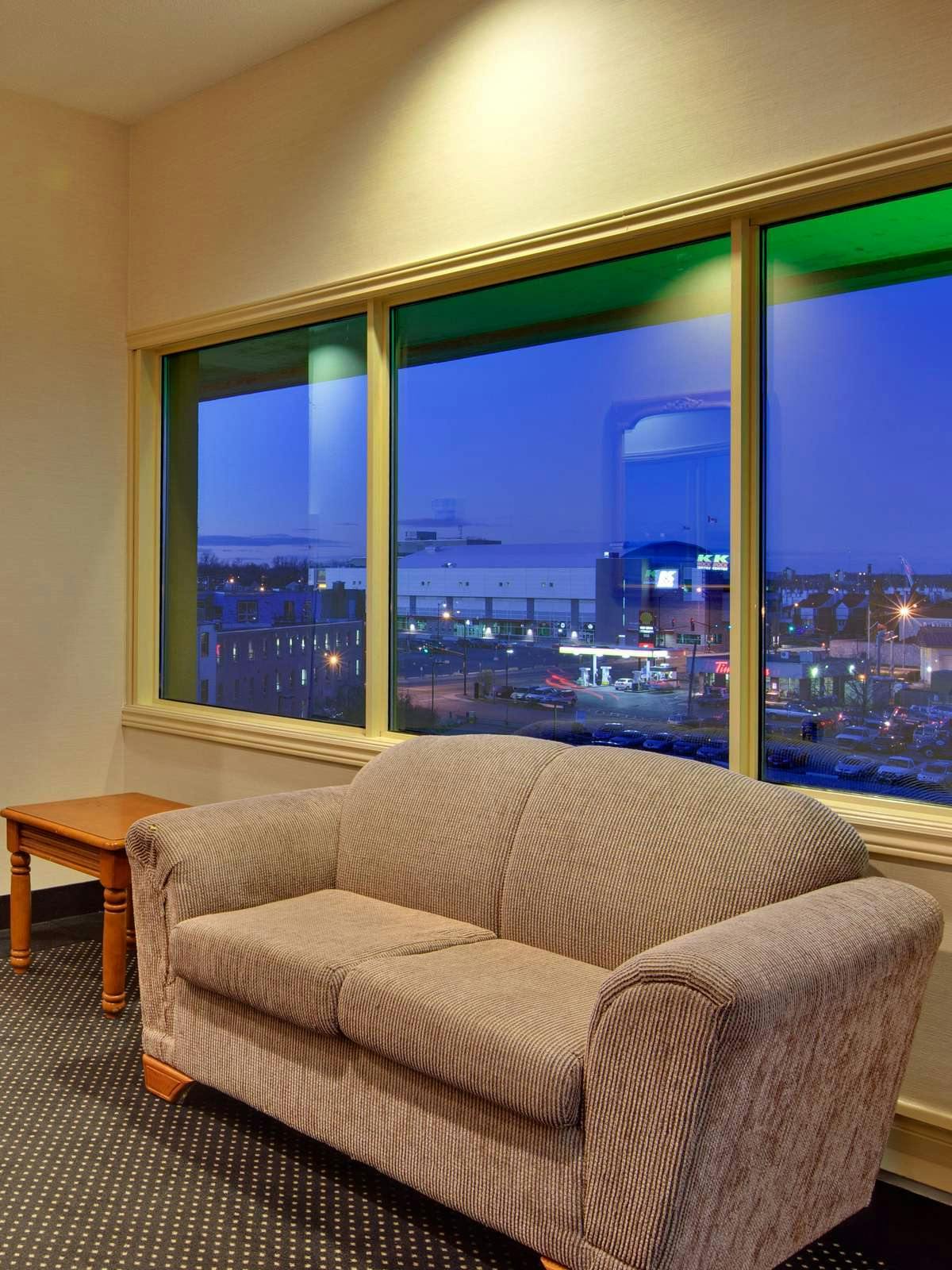 Hotel Holiday Inn Kingston Waterfront photo 5