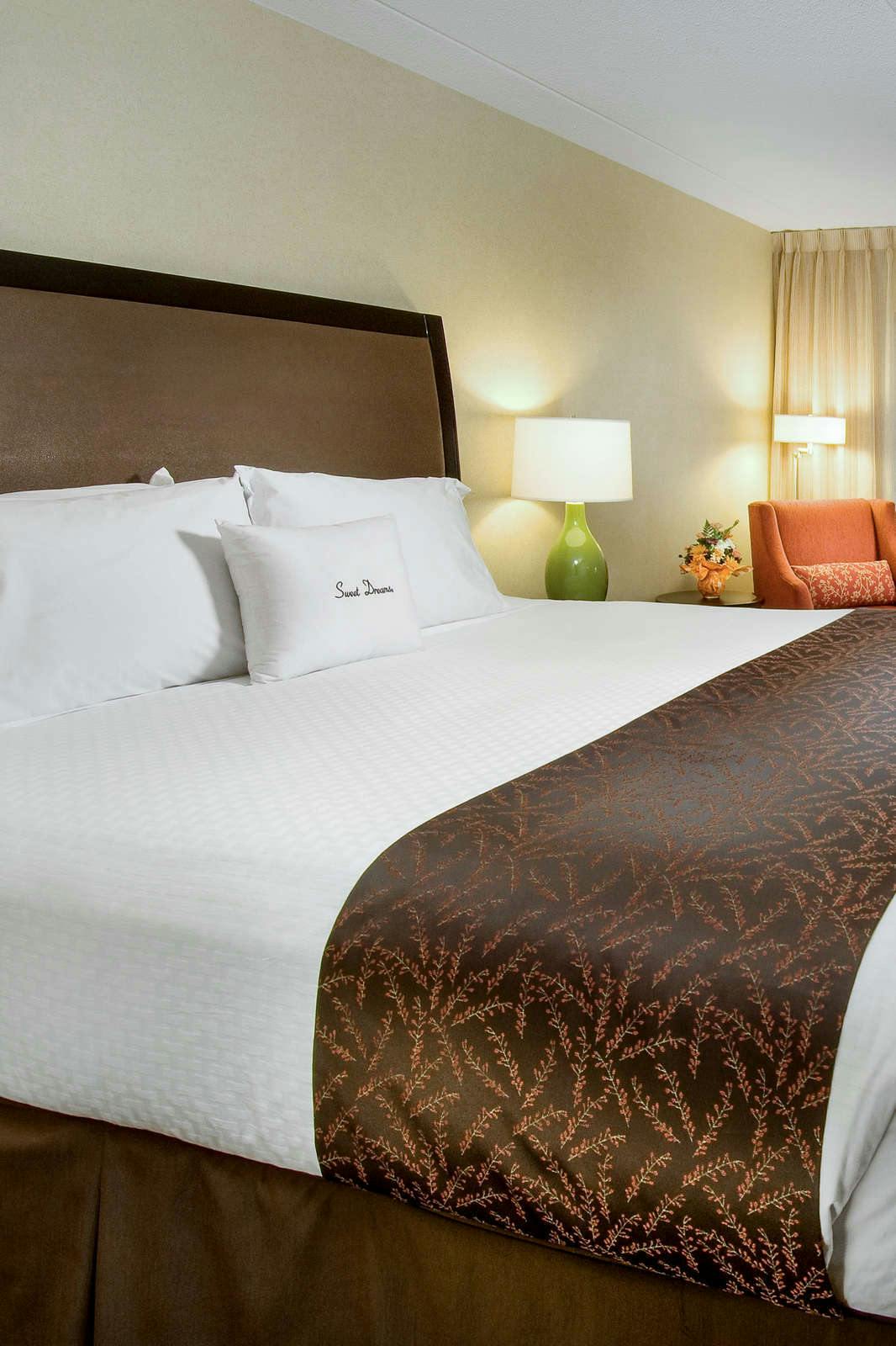 Hotel DoubleTree by Hilton Hotel Sterling - Dulles Airport photo 2