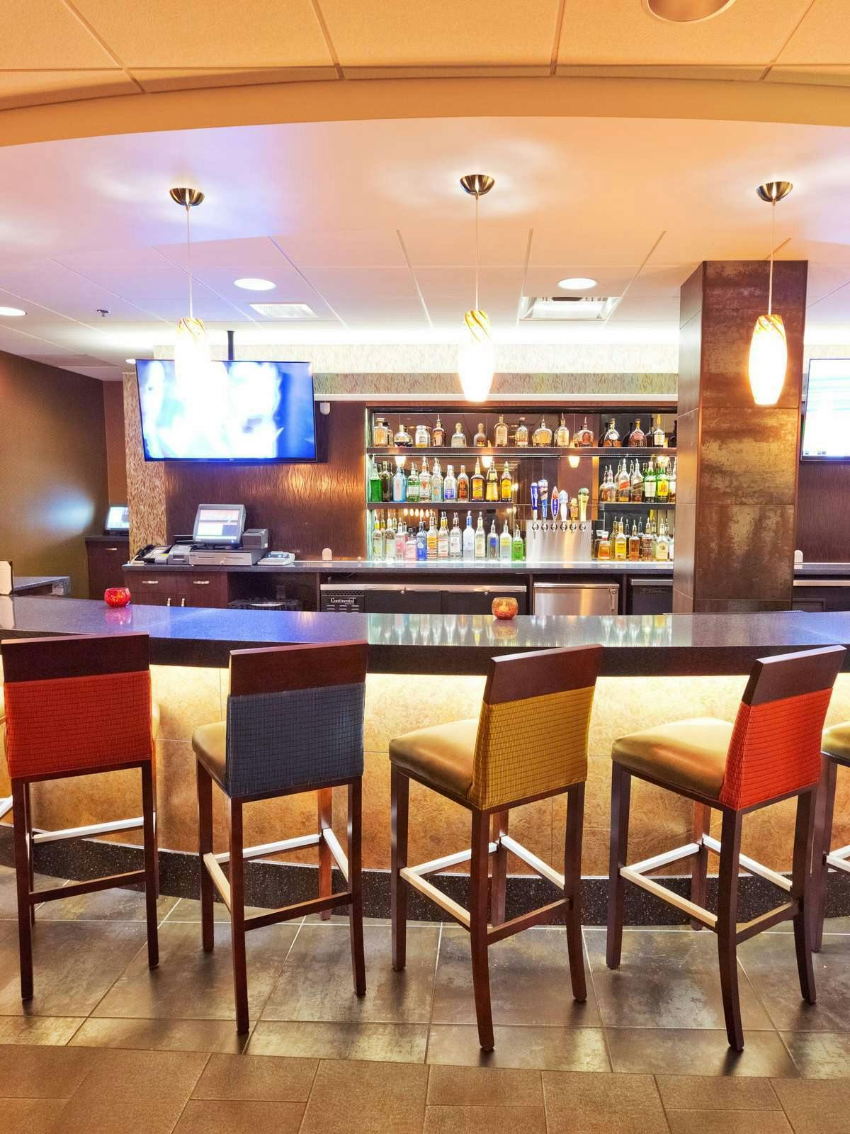Hotel Holiday Inn Downtown Mercy photo 1
