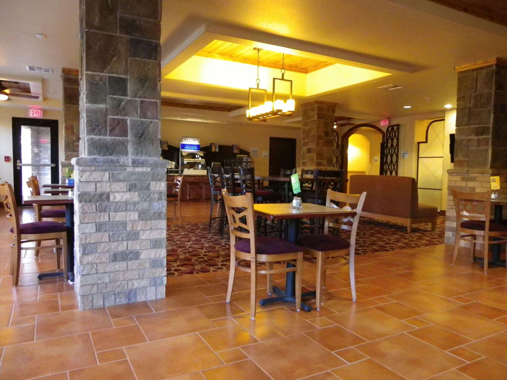 Holiday Inn Express Hotel & Suites Las Cruces North