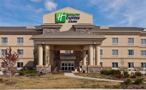 Holiday Inn Express Hotel & Suites Newton
