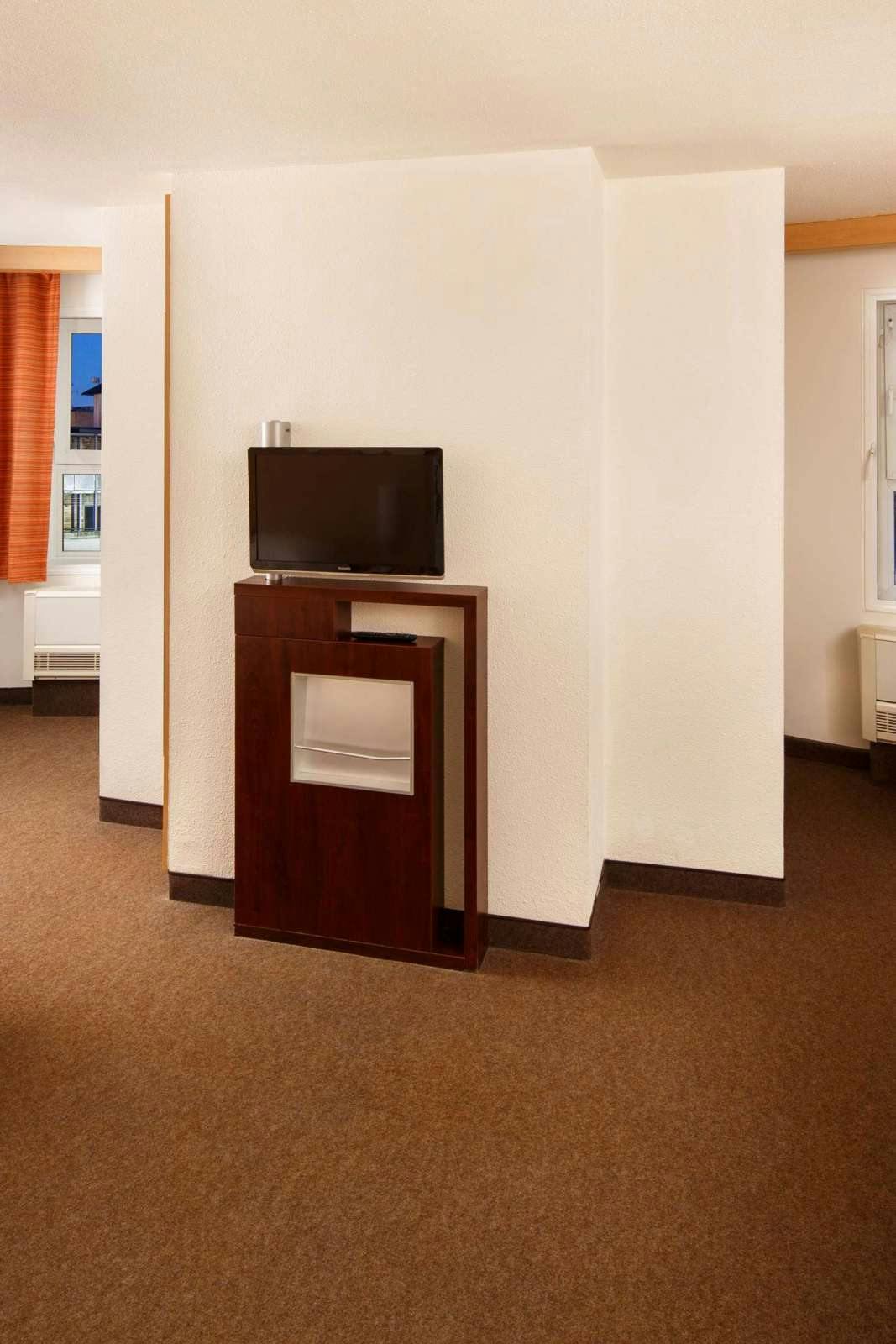 Hotel Ibis Birmingham New Street Station photo 3