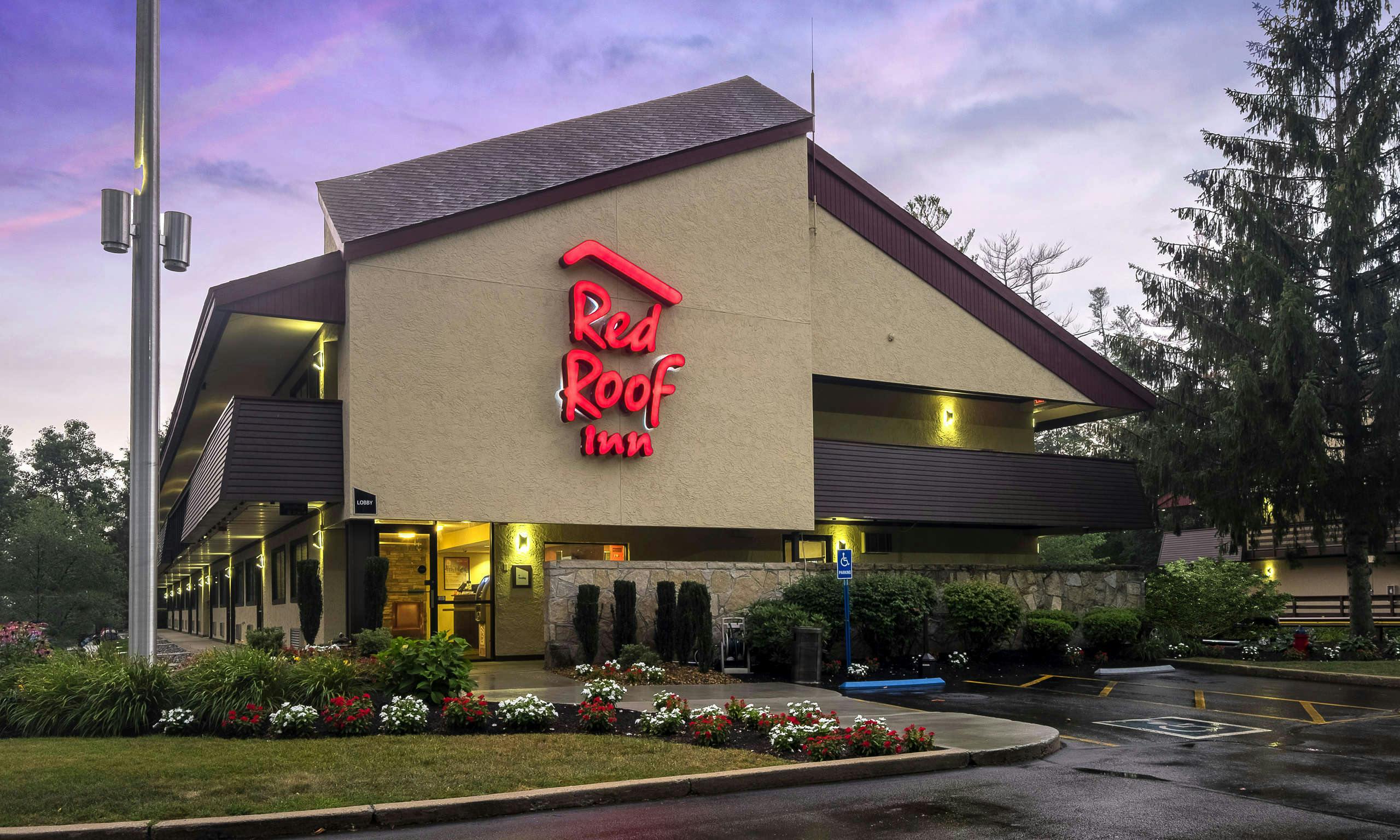 Red Roof Inn Salem, Salem, NH - HotelTonight
