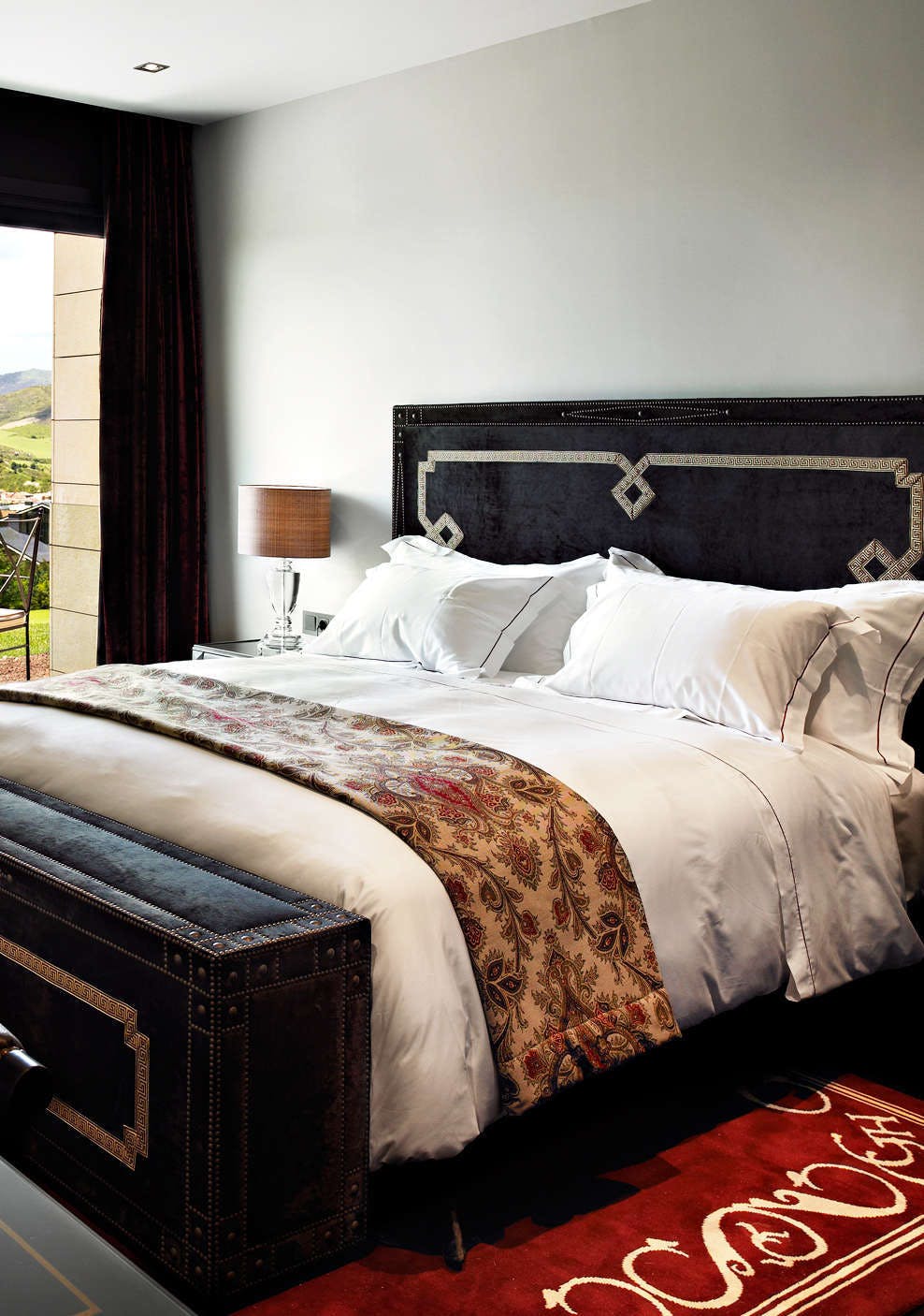 Hotel Hotel Castillo De Gorraiz & Spa photo 2