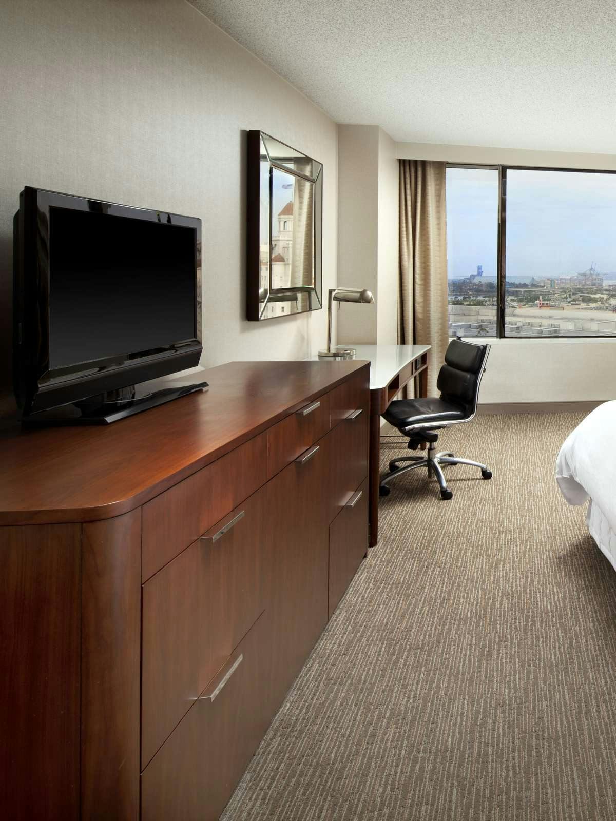 Hotel The Westin Long Beach photo 4