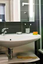 Hotel Aparthotel Adagio Paris Montrouge photo 3