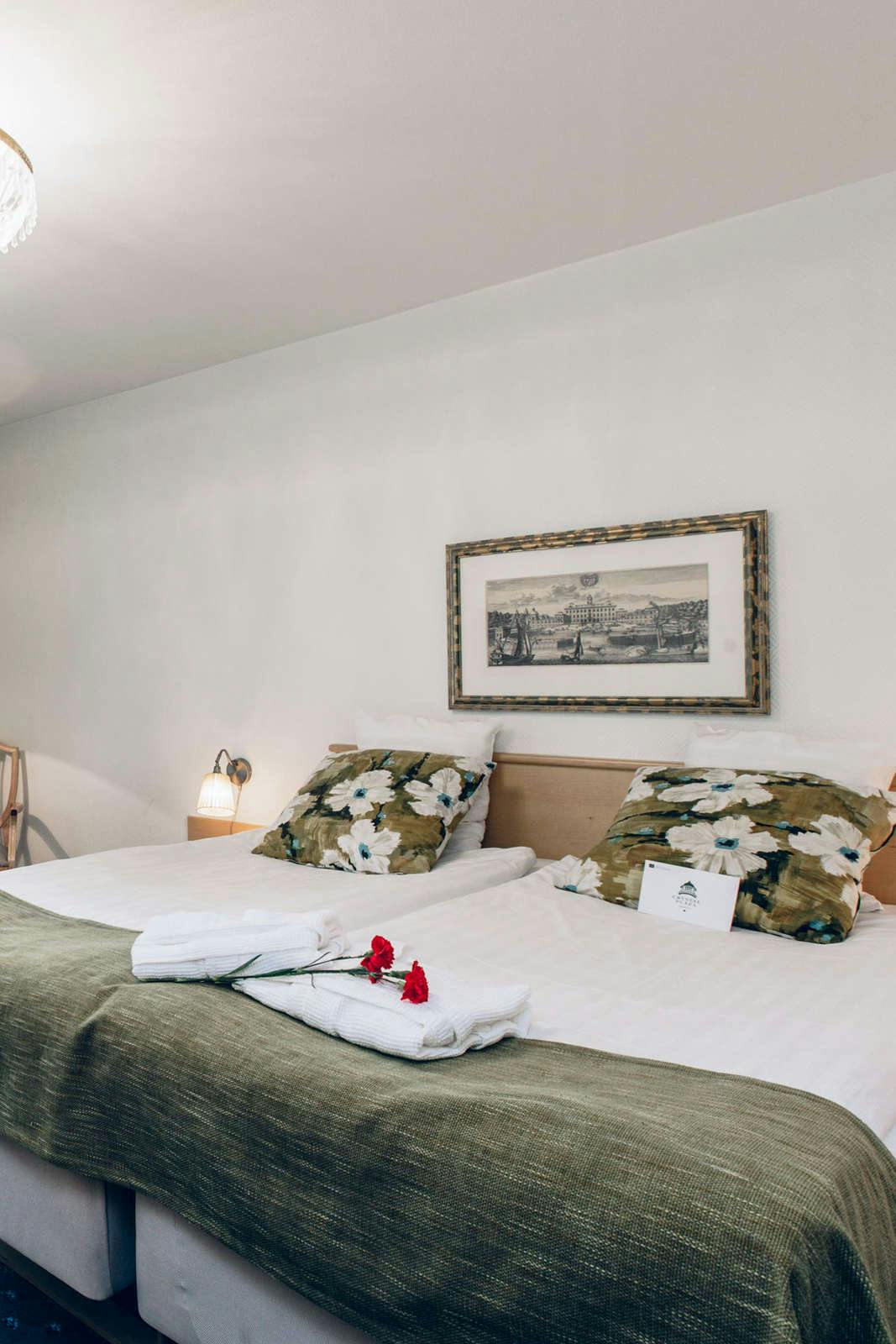 Hotel Crystal Plaza Hotel photo 3