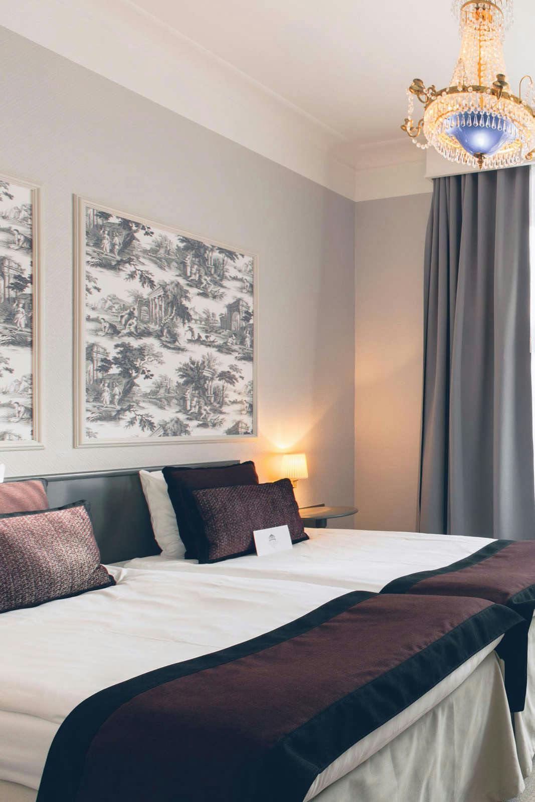 Hotel Crystal Plaza Hotel photo 4